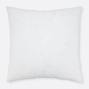 Polyfill Insert 26" x 26"